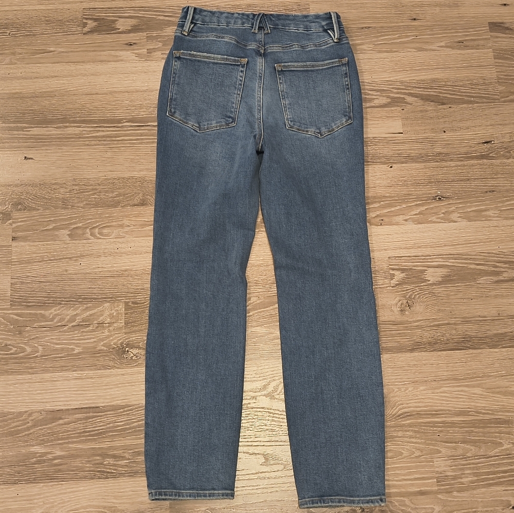 Good American Women's Classic Straight Crossover Compression Jeans - Picture 4 of 4